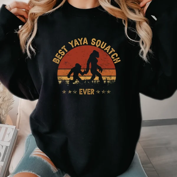 Bigfoot Grandma Shirt Yaya Squatch