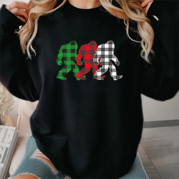 Plaid Bigfoot Christmas Shirt Funny Sasquatch Buffalo Plaid Tee