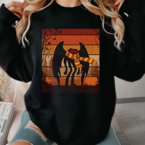 Retro Mothman Halloween Shirt Vintage Autumn Cryptid & Fall Gift