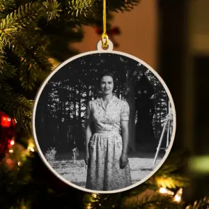 Personalized Flatwoods Monster Analog Horror Wooden Ornament Custom Face in Chilling 1950s Photo Spooky Decor