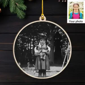 Personalized Flatwoods Monster Analog Horror Wooden Ornament Custom Face in Chilling 1950s Photo Spooky Decor