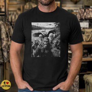Bigfoot Cryptid Squad Selfie Mothman Alien Loch Ness Monster Funny Vintage T-Shirt 6 Bigfoot Cryptid Squad Selfie Mothman Alien Loch Ness Monster Funny Vintage Shirt