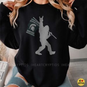 Bigfoot Michigan State Spartans Flag Shirt Funny Spartan Fan Gift 7 Bigfoot Michigan State Spartans Flag Shirt