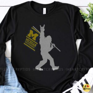 Bigfoot Michigan Wolverines Flag Shirt Funny Maize Blue Fan Gift 6 Bigfoot Michigan Wolverines Flag Shirt