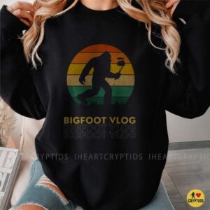 Bigfoot Vlog Retro Sasquatch YouTube Creator Shirt