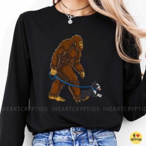 Bigfoot Walking Boston Terrier On Leash Funny Sasquatch Dog Lover Shirt