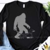 Bigfoot Walking Dachshund On Leash Funny Cryptid Dog Owner Wiener Dog Lover Shirt