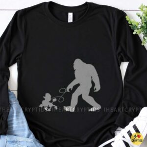 Bigfoot Walking Poodle On Leash Funny Sasquatch Dog Owner Gift Shirt