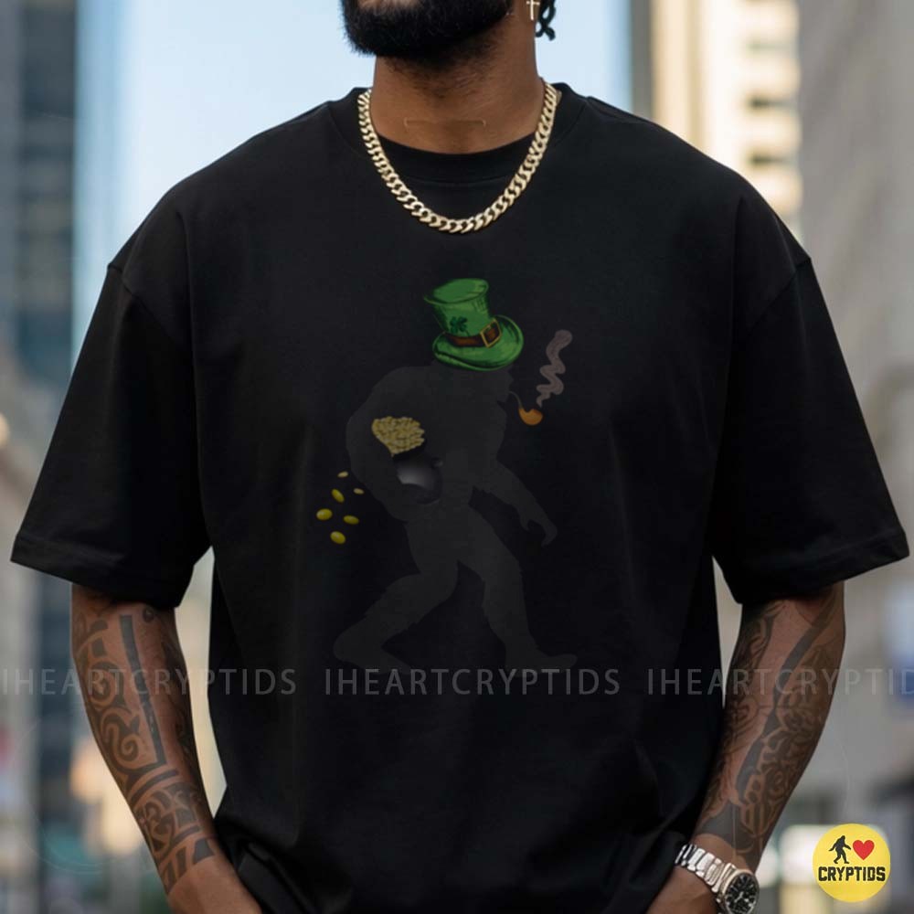 St Patricks Day Bigfoot Leprechaun Gold Sasquatch T-Shirt 1 St Patricks Day Bigfoot Leprechaun Gold Sasquatch Shirt
