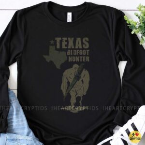 Texas Bigfoot Hunter State Map Rifle Hunting Sasquatch Gift Shirt