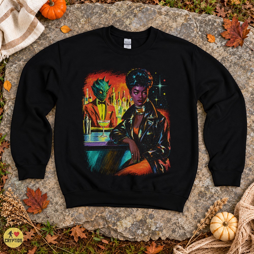 Alien Bartender Retro 1950s Afrofuturist Sci-Fi Lounge T-Shirt 4 Alien Bartender Retro 1950s Afrofuturist Sci-Fi Lounge Shirt