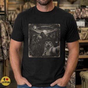 Halloween UFO Cat Bigfoot Paranormal Selfie Shirt