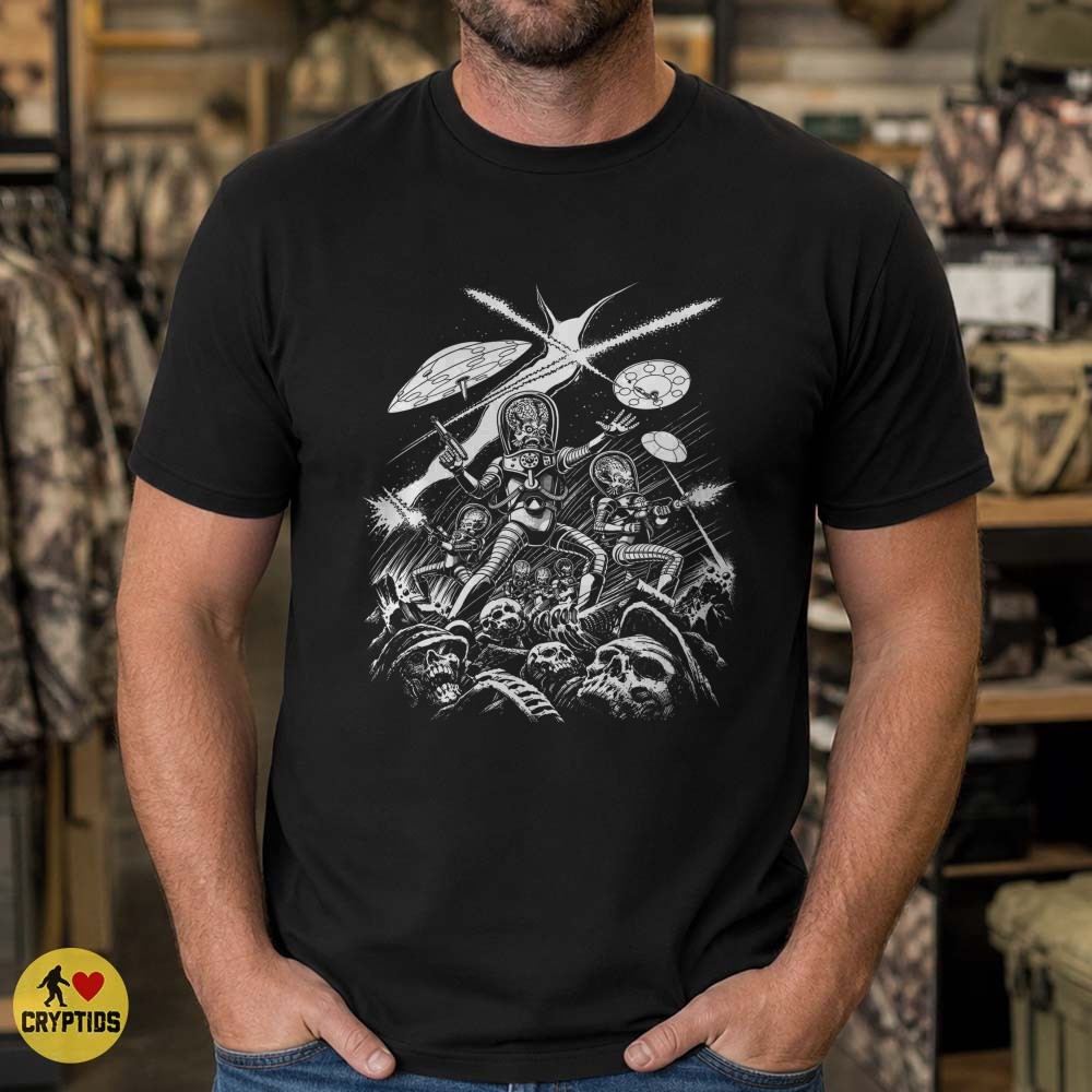 Mars Attacks Alien Invasion T-Shirt, Martian Ray Gun Battle 5 Mars Attacks Alien Invasion Shirt, Martian Ray Gun Battle