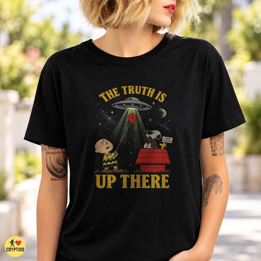 Peanuts UFO Retro Cosmic T-Shirt, Charlie Brown Snoopy Alien Encounter 1 Peanuts UFO Retro Cosmic Shirt, Charlie Brown Snoopy Alien Encounter