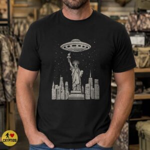 Statue of Liberty UFO Shirt, New York City Alien Encounter