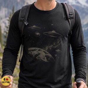 UFO Flying Saucer Vintage Space Design Shirt